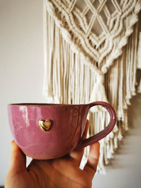 filiżanka różowa ceramiczna (2).jpg