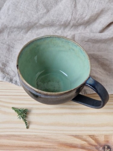 filiżanka cerammiczna czarno zielona (1).jpg