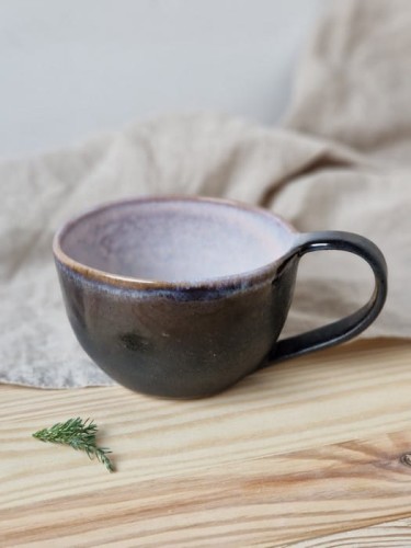 czarno różowa filizanka ceramiczna (1).jpg