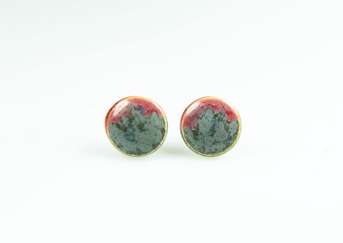 kolczyki ceramiczne szaro-fuksjowe (2).jpg