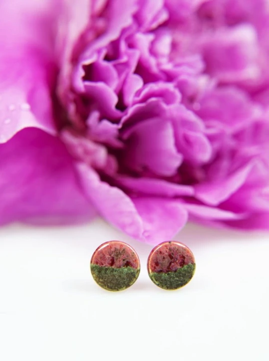 kolczyki ceramiczne fuksja zieleń khaki mat (1).jpg