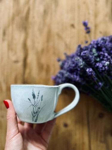 filiżanka ceramiczna z lawendą (2).jpg