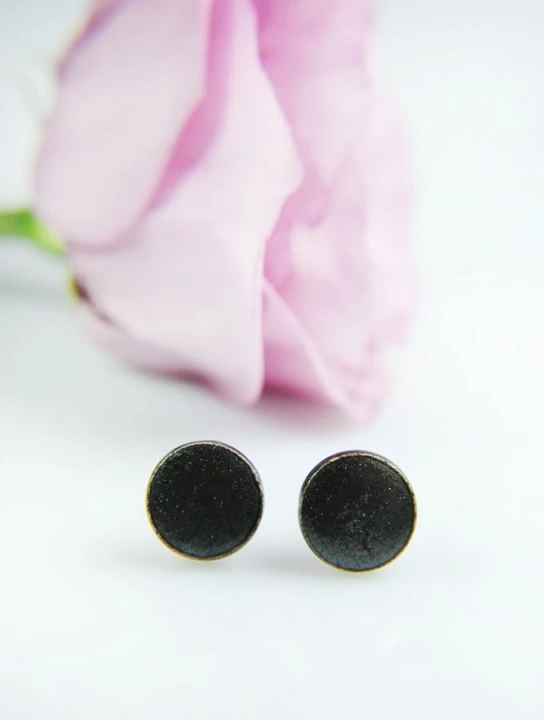 wkrętki ceramiczne czarne błyszczące (1).jpg