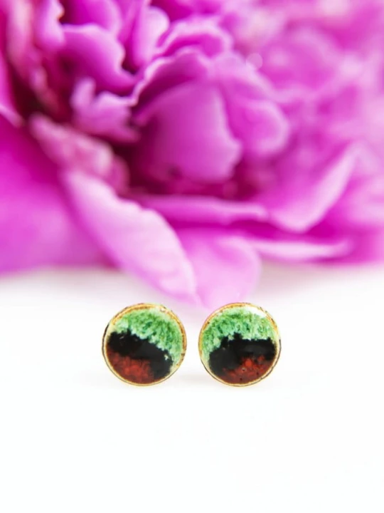 wkrętki ceramiczne czerwono-czarno-zielone (1).jpg