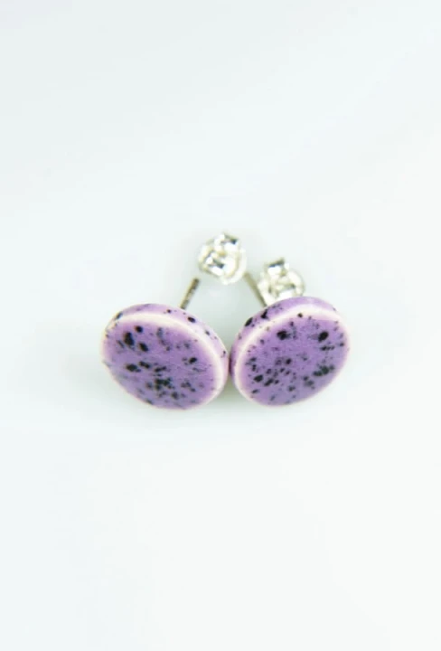 wkrętki ceramiczne fioletowe nakrapiane (4).jpg