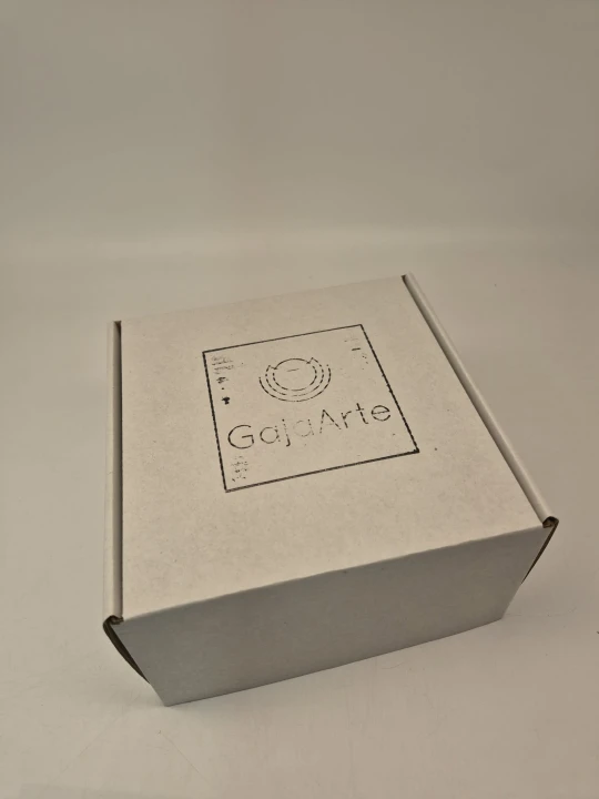 kartonik preznetowy (1).jpg