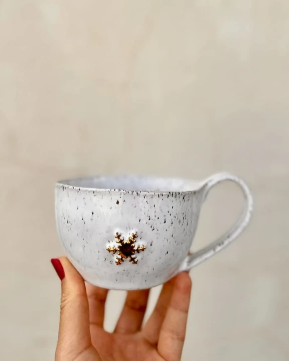 filizanka 300 ze sniezynka.jpg