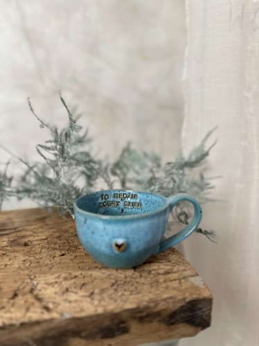 Filiżanka ceramiczna 300 ml turkusowa z afirmacją – ceramika handmade