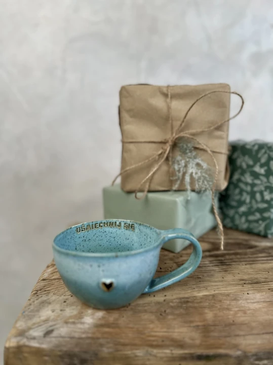 Turkusowa filiżanka ceramiczna handmade 300 ml z afirmacją