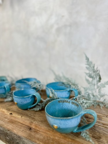 Turkusowe kubki i filiżanki ceramiczne handmade – kolekcja Gaja Arte