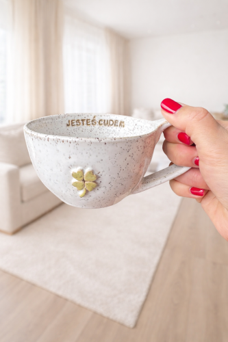 Filiżanka z koniczynką