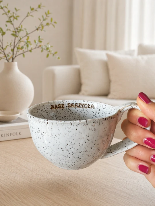 Filiżanka z napisem